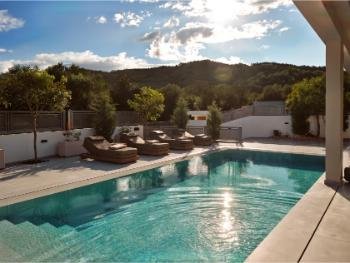 D & A  private pool villas zakynthos zante